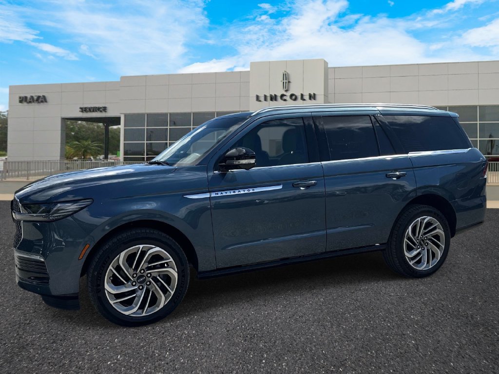 New 2027 Lincoln Navigator Reserve AWD/4WD image 7