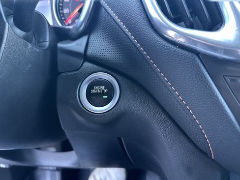 Certified 2020 Chevrolet Equinox Premier AWD/4WD image 15