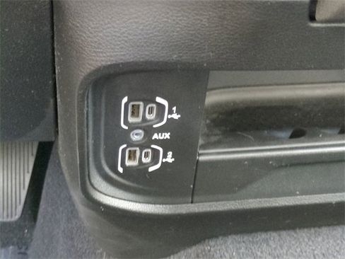 Used 2024 RAM 3500 Big Horn image 23