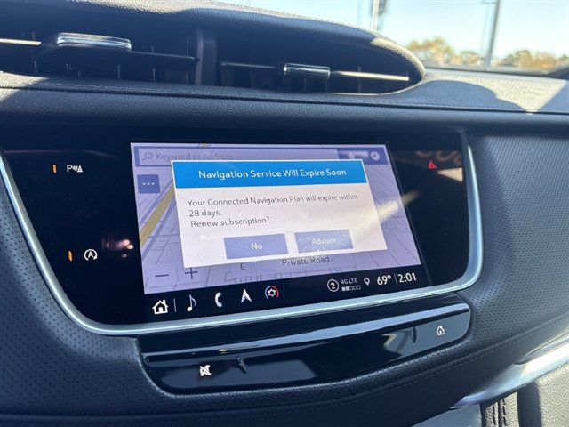 Certified 2024 Cadillac XT5 Premium Luxury w/ LPO, Floor Liner Package AWD/4WD image 14