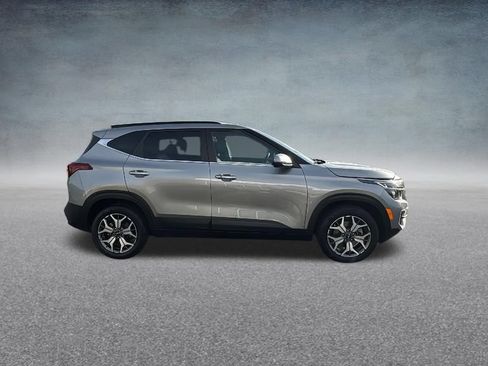Used 2023 Kia Seltos EX AWD/4WD image 34