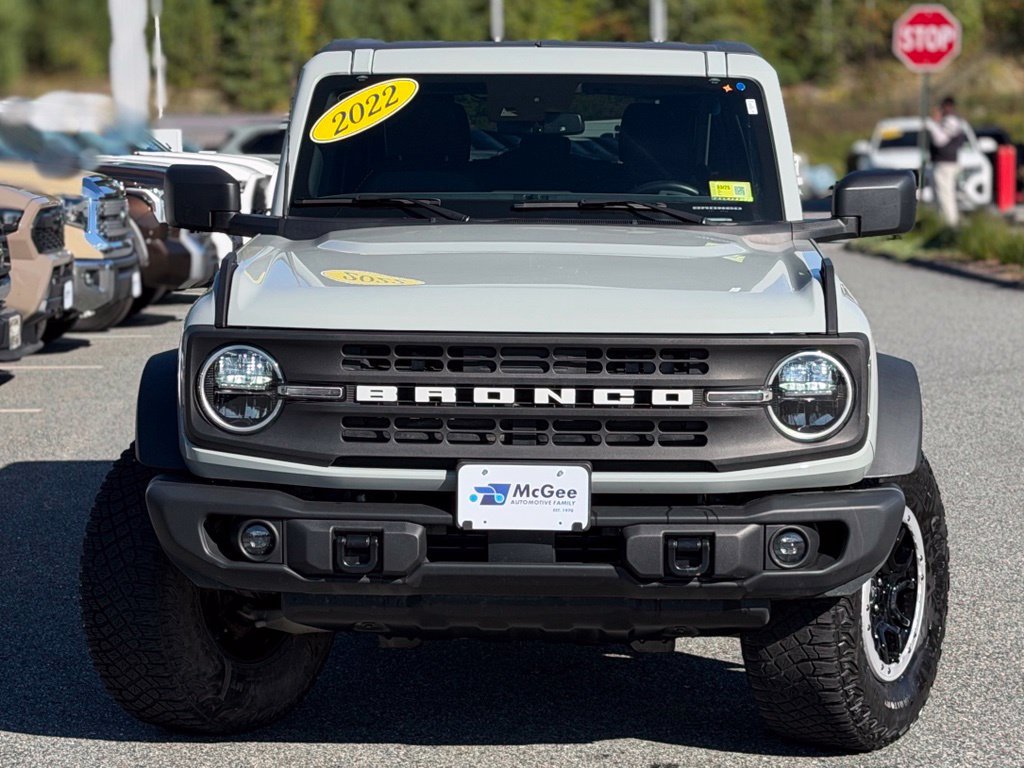 Used 2022 Ford Bronco Black Diamond w/ Sasquatch Package AWD/4WD image 2