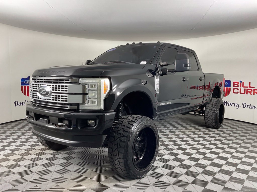 Used 2017 Ford F250 Platinum w/ Platinum Ultimate Package AWD/4WD image 7