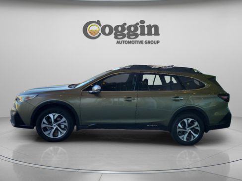 Used 2020 Subaru Outback Touring w/ Popular Package #2 AWD/4WD image 2