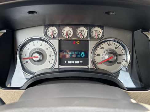 Used 2010 Ford F150 Lariat image 24