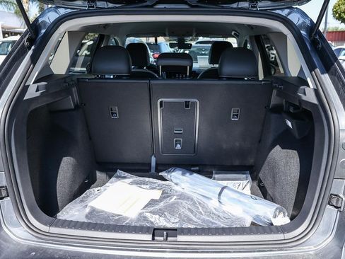 New 2025 Volkswagen Taos SE image 25