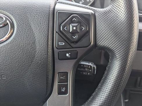 Used 2020 Toyota Tacoma TRD Sport image 14