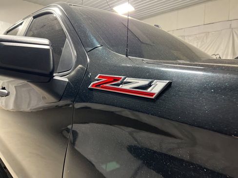 Used 2024 Chevrolet Silverado 1500 Custom Trail Boss AWD/4WD image 9