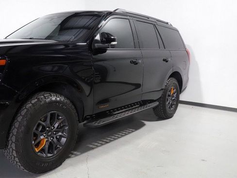 Used 2025 Ford Expedition Tremor image 75
