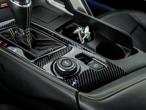 Used 2018 Chevrolet Corvette Z06 RWD image 35