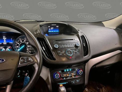 Used 2017 Ford Escape SE w/ SE Cold Weather Package AWD/4WD image 25
