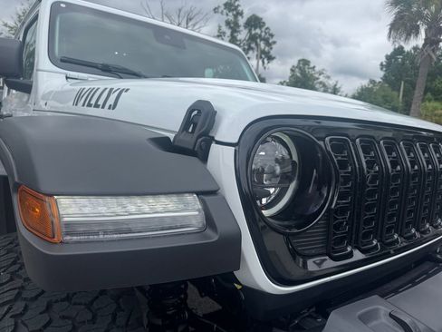 New 2025 Jeep Wrangler Willys image 31