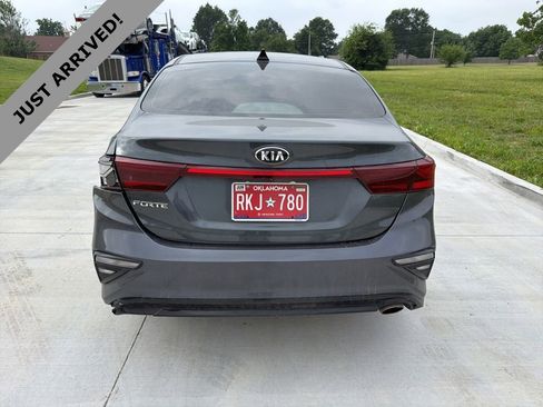 Used 2019 Kia Forte LXS FWD image 5