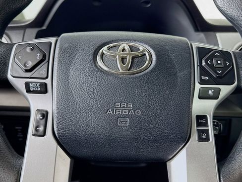 Used 2018 Toyota Tundra SR5 AWD/4WD image 16