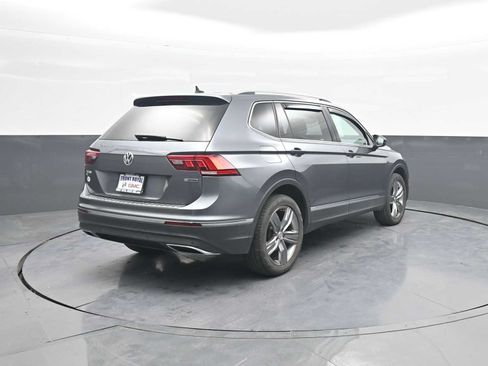 Used 2021 Volkswagen Tiguan SEL AWD/4WD image 7