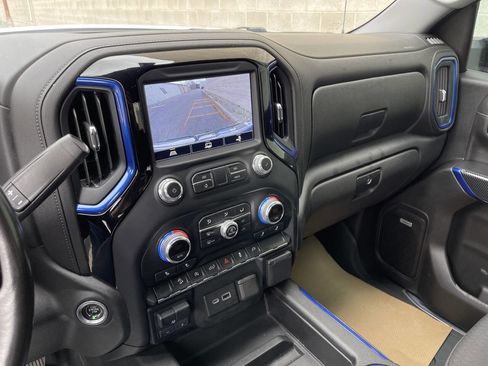 Used 2021 GMC Sierra 1500 Elevation image 23