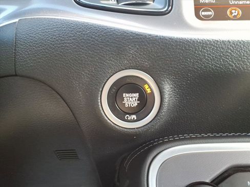 Used 2022 Dodge Challenger R/T w/ Driver Convenience Group image 23