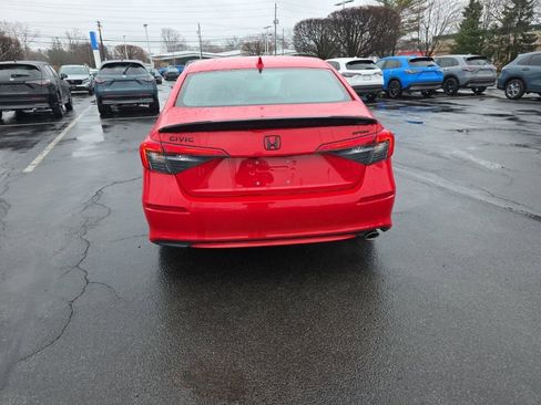 Used 2023 Honda Civic Sport image 6
