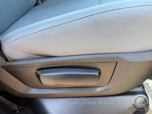 Used 2017 RAM 1500 ST w/ SXT Appearance Group RWD image 14