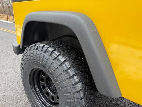 Used 2004 Jeep Wrangler 4WD image 34