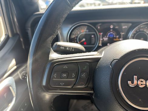 Used 2021 Jeep Wrangler Unlimited Sport S image 32