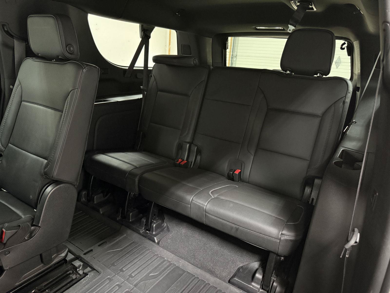Used 2021 GMC Yukon XL Denali AWD/4WD image 25