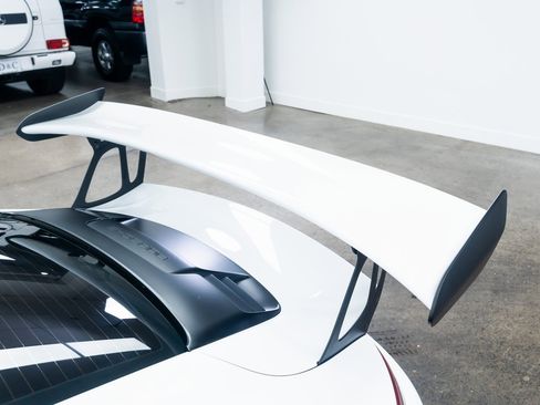 Used 2016 Porsche 911 GT3 RS image 7