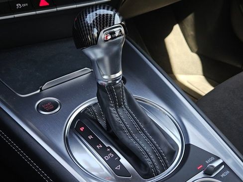 Used 2018 Audi TT 2.0T w/ Technology Package image 13