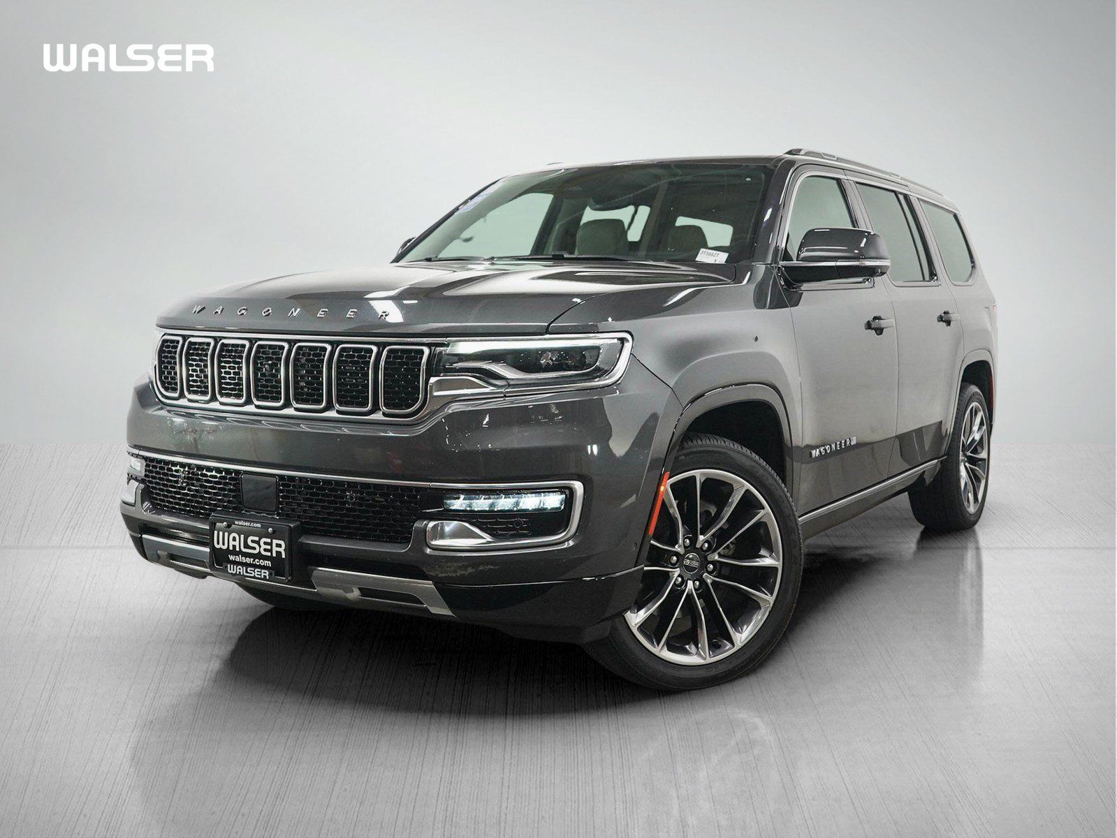 Used 2022 Jeep Wagoneer Series III w/ Premium Group I AWD/4WD image 1