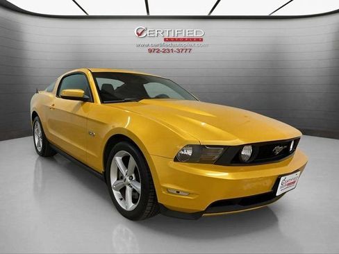Used 2011 Ford Mustang GT w/ Security Pkg image 3