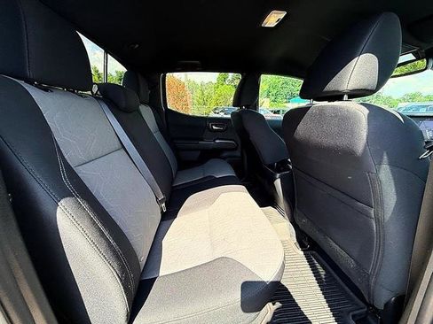 Used 2023 Toyota Tacoma TRD Sport AWD/4WD image 23