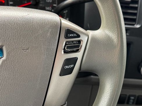 Used 2020 Nissan NV 2500 SV image 24