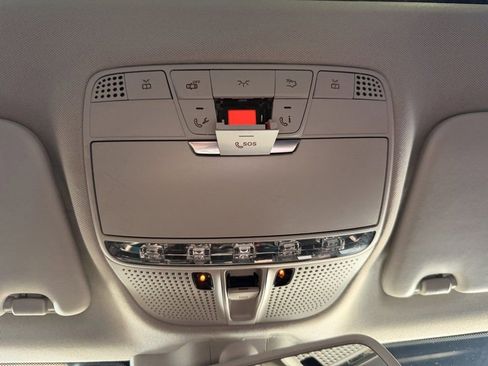 Used 2016 Mercedes-Benz C 300 4MATIC Sedan image 27