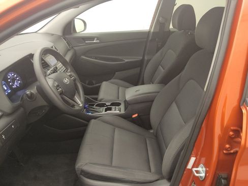 Used 2017 Hyundai Tucson SE w/ SE Popular Package 02 FWD image 17