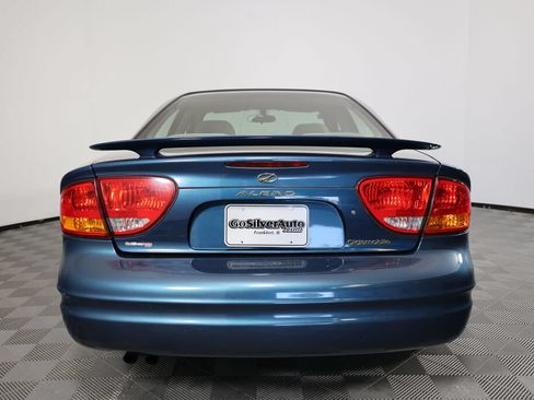 Used 2002 Oldsmobile Alero GL w/ Sun & Sound Pkg FWD image 3