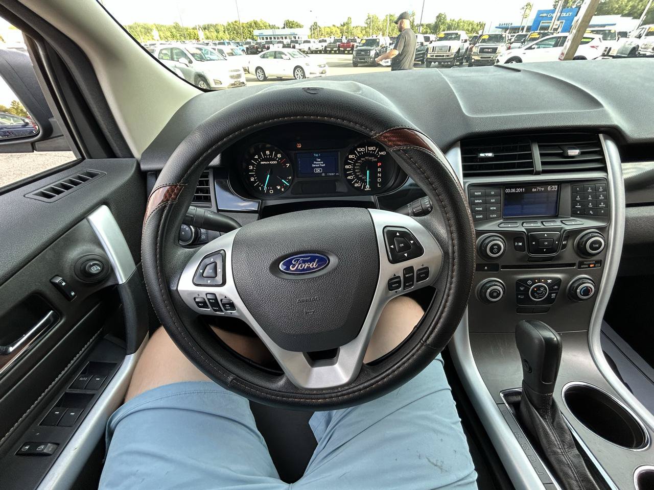 Used 2011 Ford Edge SE w/ 101A Rapid Spec Order Code FWD image 26