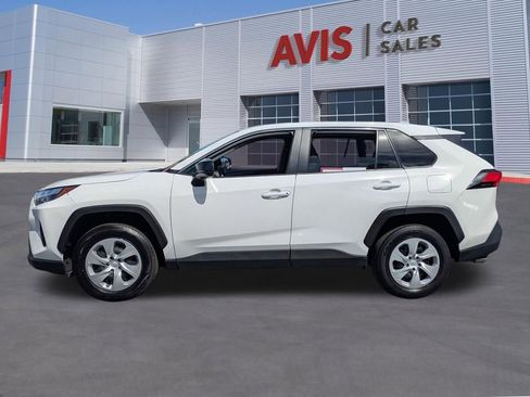 Used 2024 Toyota RAV4 LE image 10