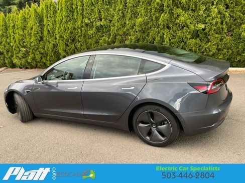 Used 2018 Tesla Model 3 Long Range image 6
