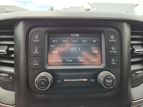 Used 2019 RAM 5500 Tradesman w/ Electrical Accessory Group AWD/4WD image 12