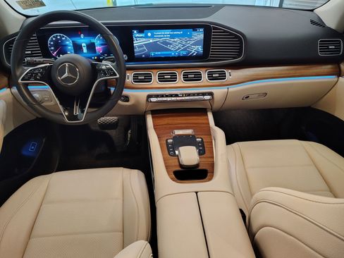 Used 2025 Mercedes-Benz GLE 350 4MATIC image 14