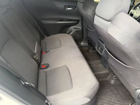 Used 2021 Toyota Venza LE w/ Carpet Mat Package (TMS) AWD/4WD image 46