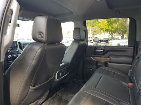 Used 2020 GMC Sierra 2500 Denali w/ Technology Package image 10