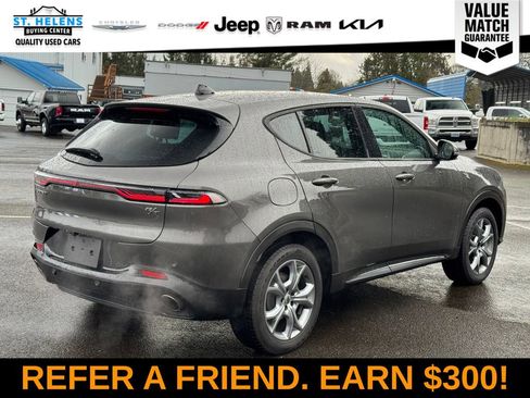 Used 2024 Dodge Hornet R/T image 9