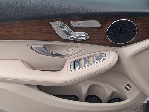 Certified 2022 Mercedes-Benz GLC 300 GLC 300 image 12