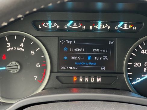 Used 2019 Ford F150 XLT w/ Equipment Group 302A Luxury image 26