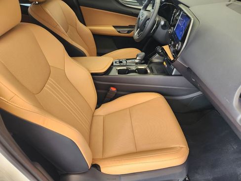 Used 2023 Lexus NX 350 AWD image 14