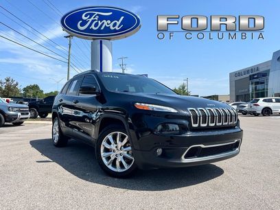 Used 2017 Jeep Cherokee Limited w/ Luxury Group