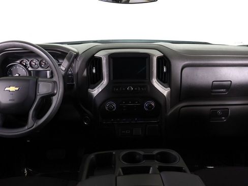 Used 2024 Chevrolet Silverado 1500 Custom AWD/4WD image 32