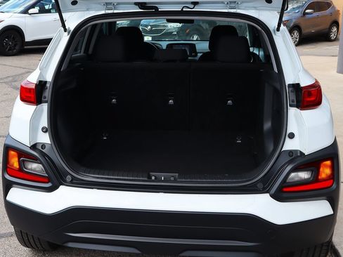 Used 2021 Hyundai Kona SEL FWD image 25