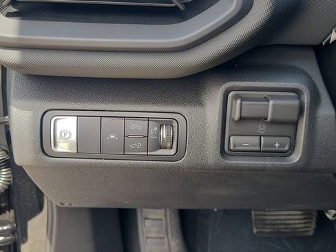 New 2026 Chevrolet Silverado EV LT w/ Plus Package AWD/4WD image 21